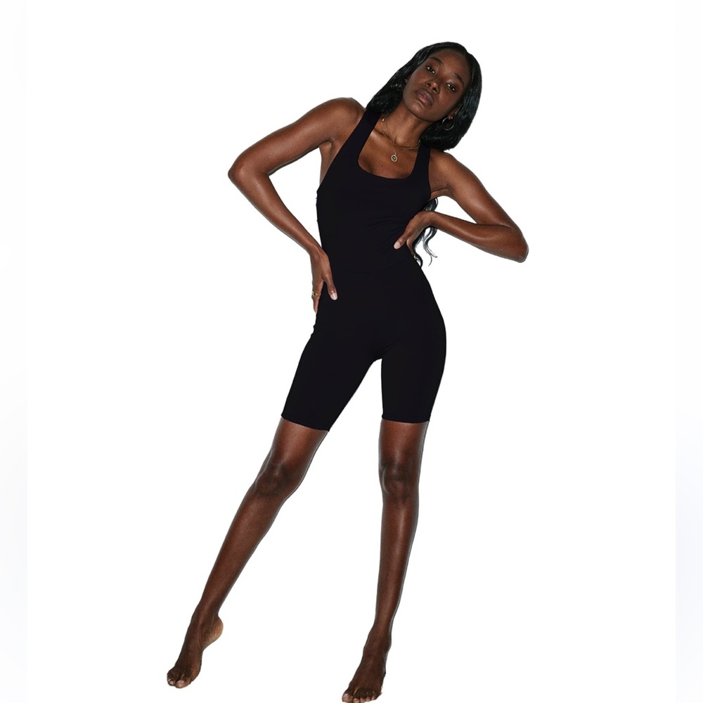 NEW / HEROS Black Sleeveless Open Back Unitard short / Small Bodysuit